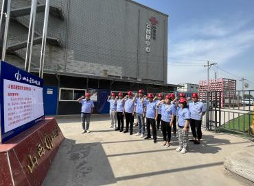 一分公司中国太原电信综合楼项目举行“安全生产月”安全宣誓活动